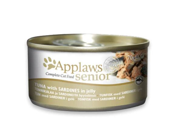 Canned tuna and sardine jelly for elderly cats 